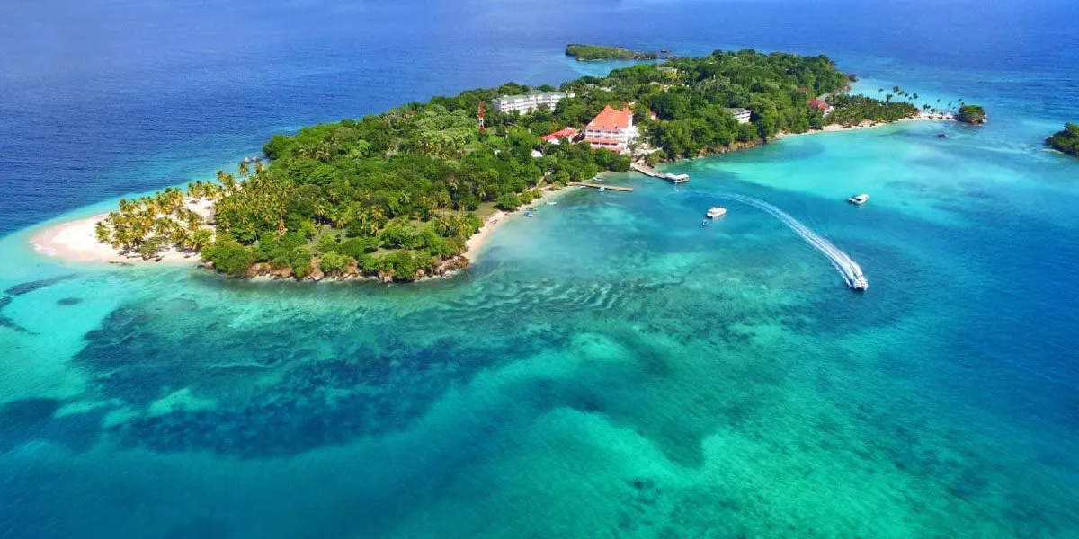 Cayo Levantado Tours